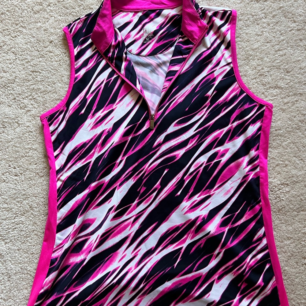 Tail sleeveless top an skort set
